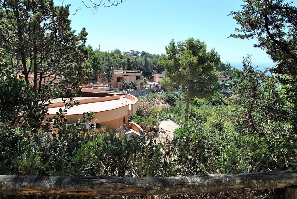 Villa, 1 Bedroom, Smoking, Balcony | Garden