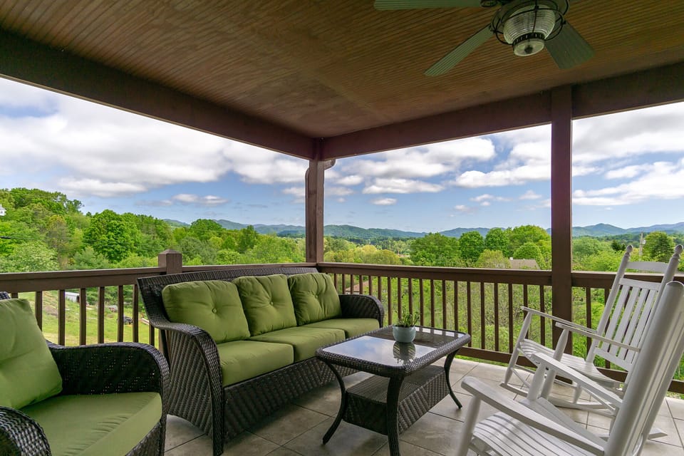 Rocking chairs, mountain views and outdoor ceiling fans give you the quintessential experience of southern porch life.