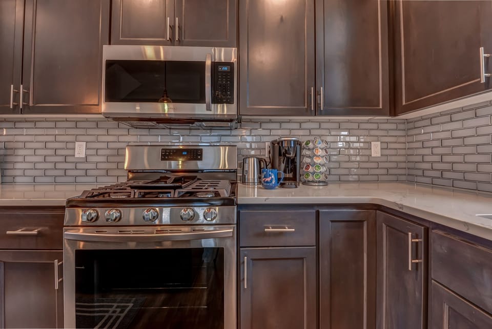 Gas Range in the Modern Kitchen.