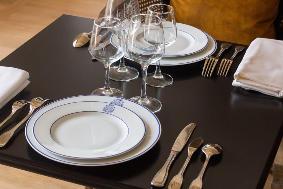 Room service - dining