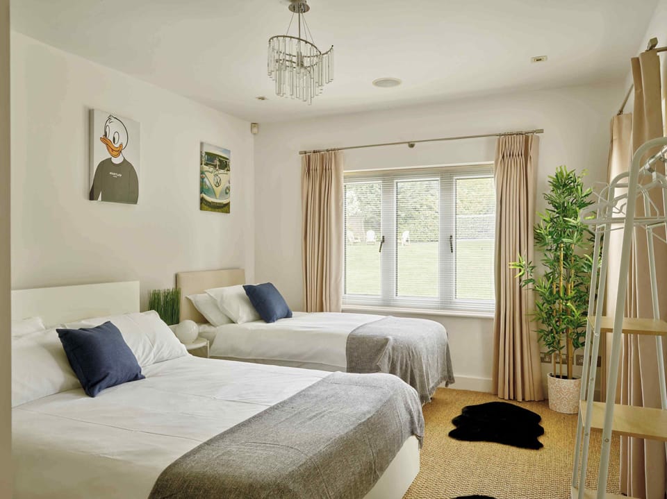 Exclusive House | 9 bedrooms, travel crib, free WiFi, bed sheets