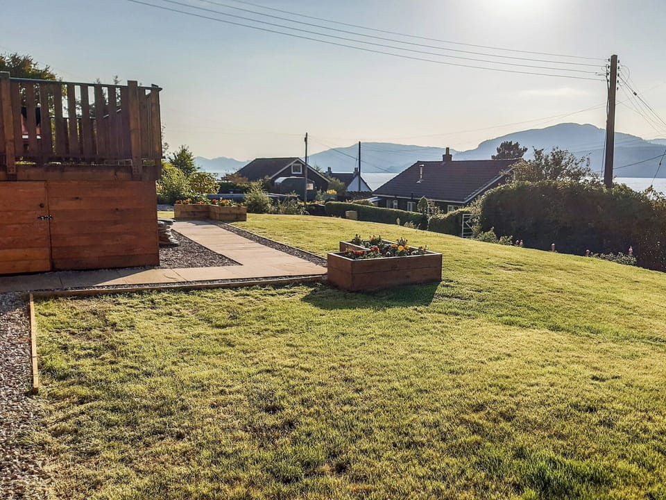 Garden | Hilbre, Inverarary