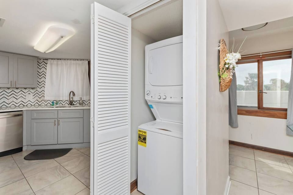 In-unit wash dryer
