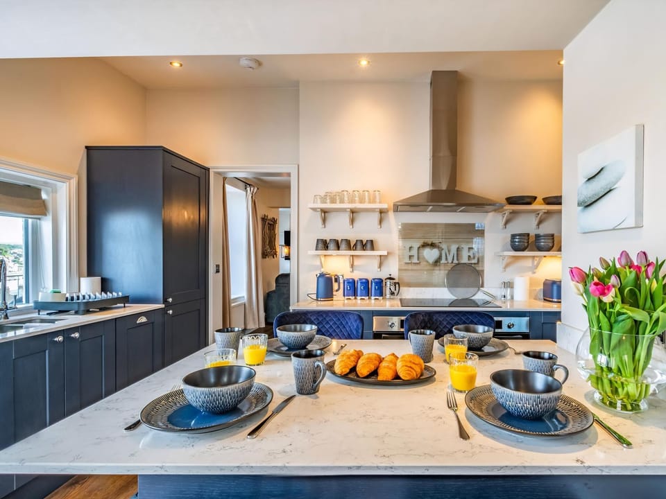 Kitchen/diner | Cliff View, Whitby