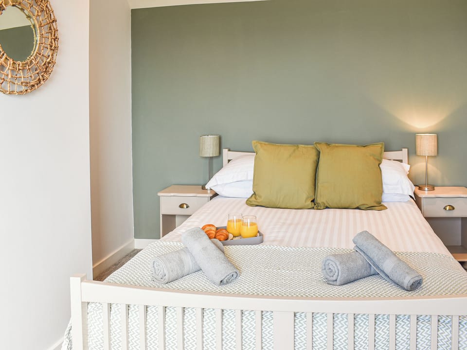 Double bedroom | Bryn Derwen, Harlech