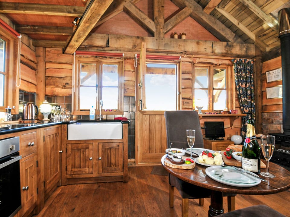 Interior | Copperbeech Bowtop, Malpas