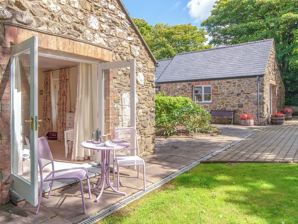 Exterior | Lower Lochturffin, Llanreithan, near Croesgoch