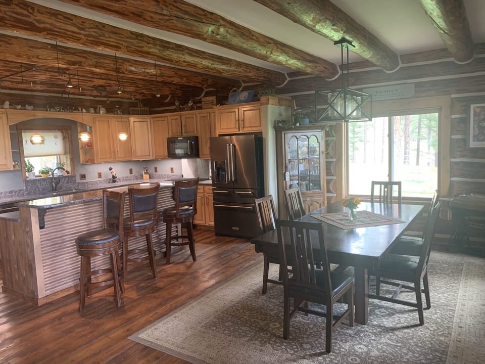 Dining Room/ Kitchen
