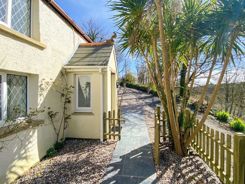 Outdoor area | Bridge View Cottage, Middle Mill, nr Solva