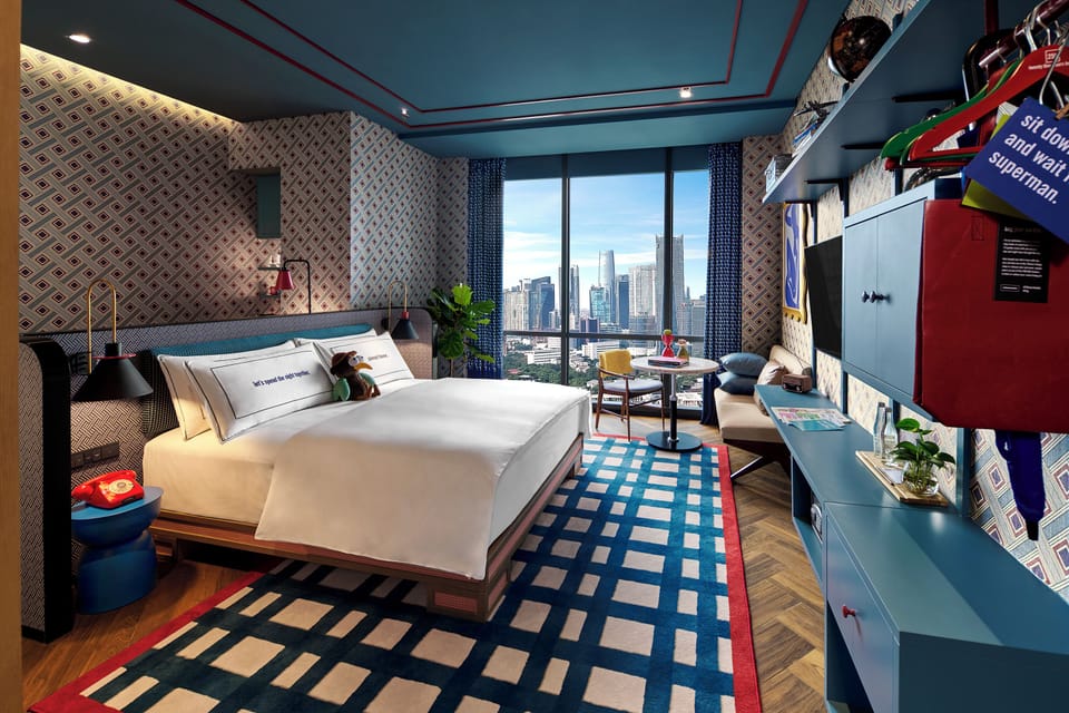 Room, 1 King Bed (Medium Plus Urban) | Premium bedding, pillowtop beds, minibar, in-room safe