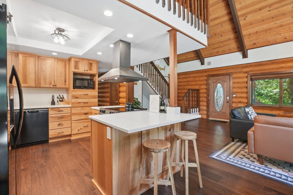"The houses were clean and well stocked. Lots of space!" - Ashley