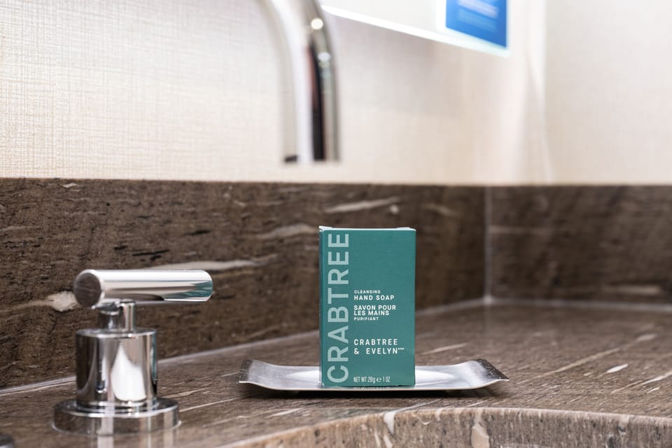 Room amenity