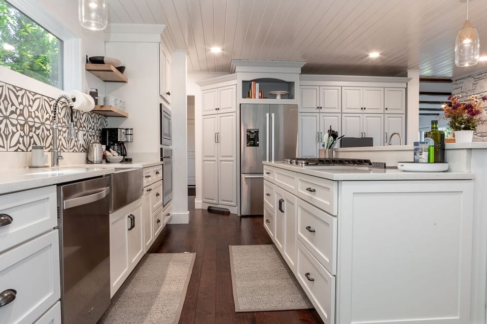 Kitchen offers Gas Cooktop