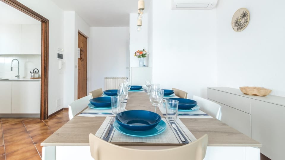House | 2 bedrooms, iron/ironing board, WiFi