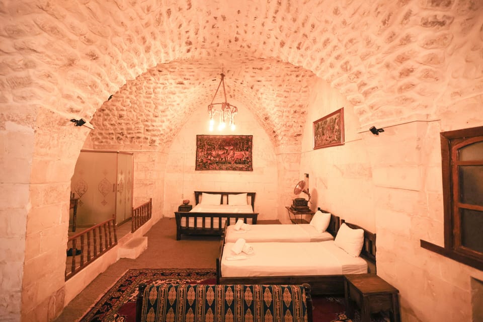 King Room | Egyptian cotton sheets, premium bedding, desk, laptop workspace