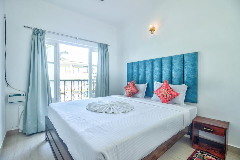 Family Room, 2 Bedrooms, Pool View | Egyptian cotton sheets, premium bedding, individually decorated