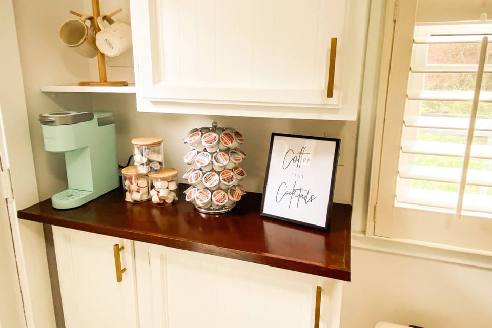 The kitchen cabinets have space for all your goodies!