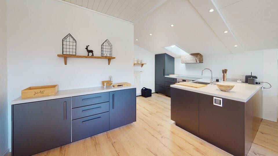 Open kitchen