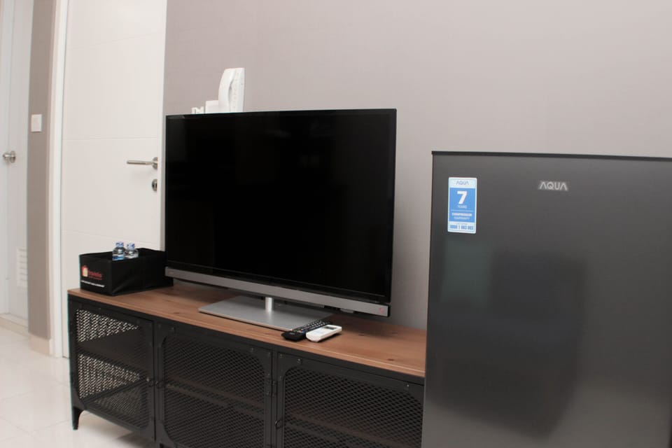 TV