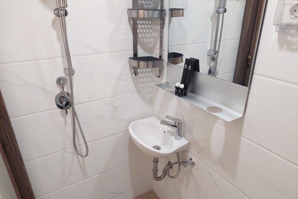 Nice And Restful Studio Sky House Bsd Apartment Apartment in Indonesia