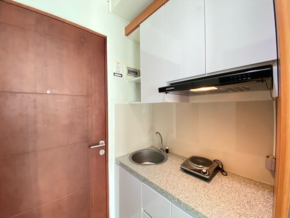Fridge, stovetop, cookware/dishes/utensils