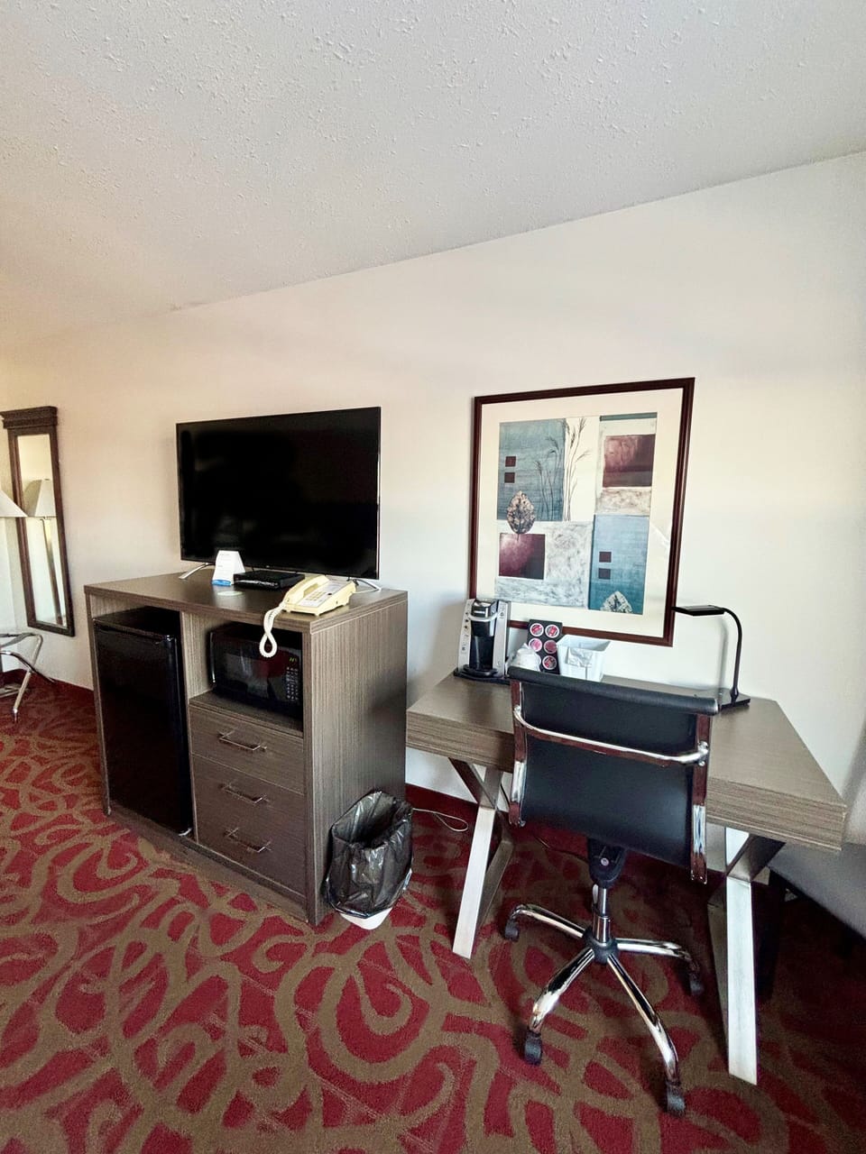 In-room safe, desk, laptop workspace, blackout drapes