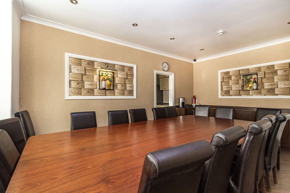 Cottage | Interior