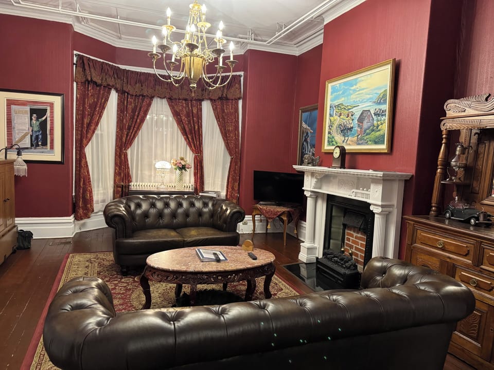 Presidential Apartment | Egyptian cotton sheets, premium bedding, down comforters, pillowtop beds