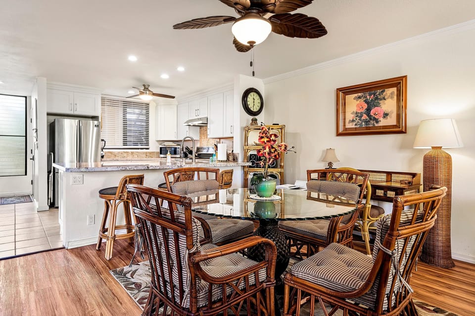 Condo, Multiple Beds (Keauhou Kona Surf & Racquet Club #8-1) | Dining