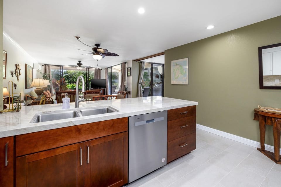 Condo, Multiple Beds (Keauhou Kona Surf & Racquet Club #8-1) | Interior