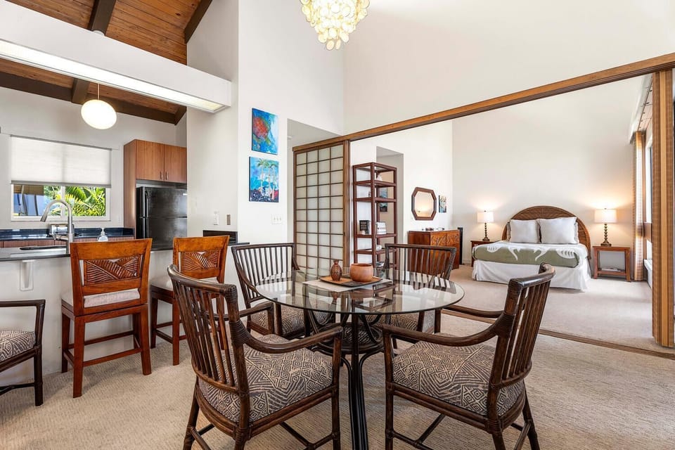 Condo, Multiple Beds (Keauhou Kona Surf and Racquet Club 2 ) | Dining