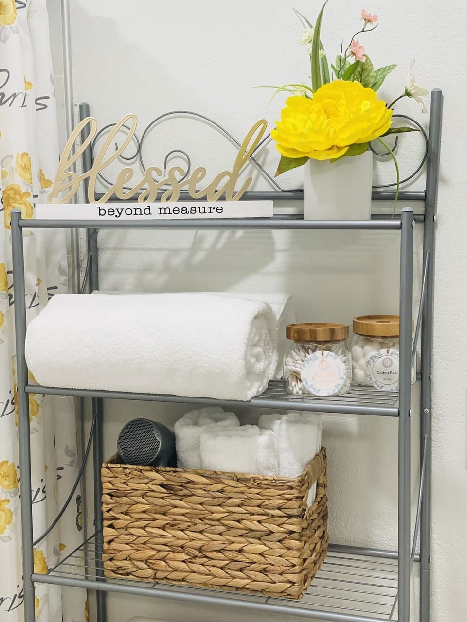 Bathroom amenities