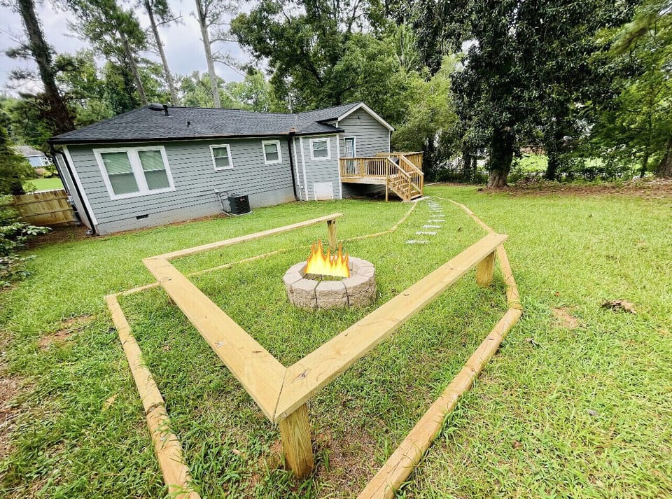 Relax w/ friends & family with an outdoor FirePit 🔥 