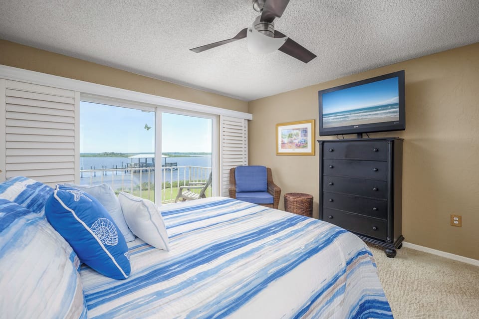 Point Matanzas B3 by Distinctive Beach Rentals Apartment in Crescent Beach