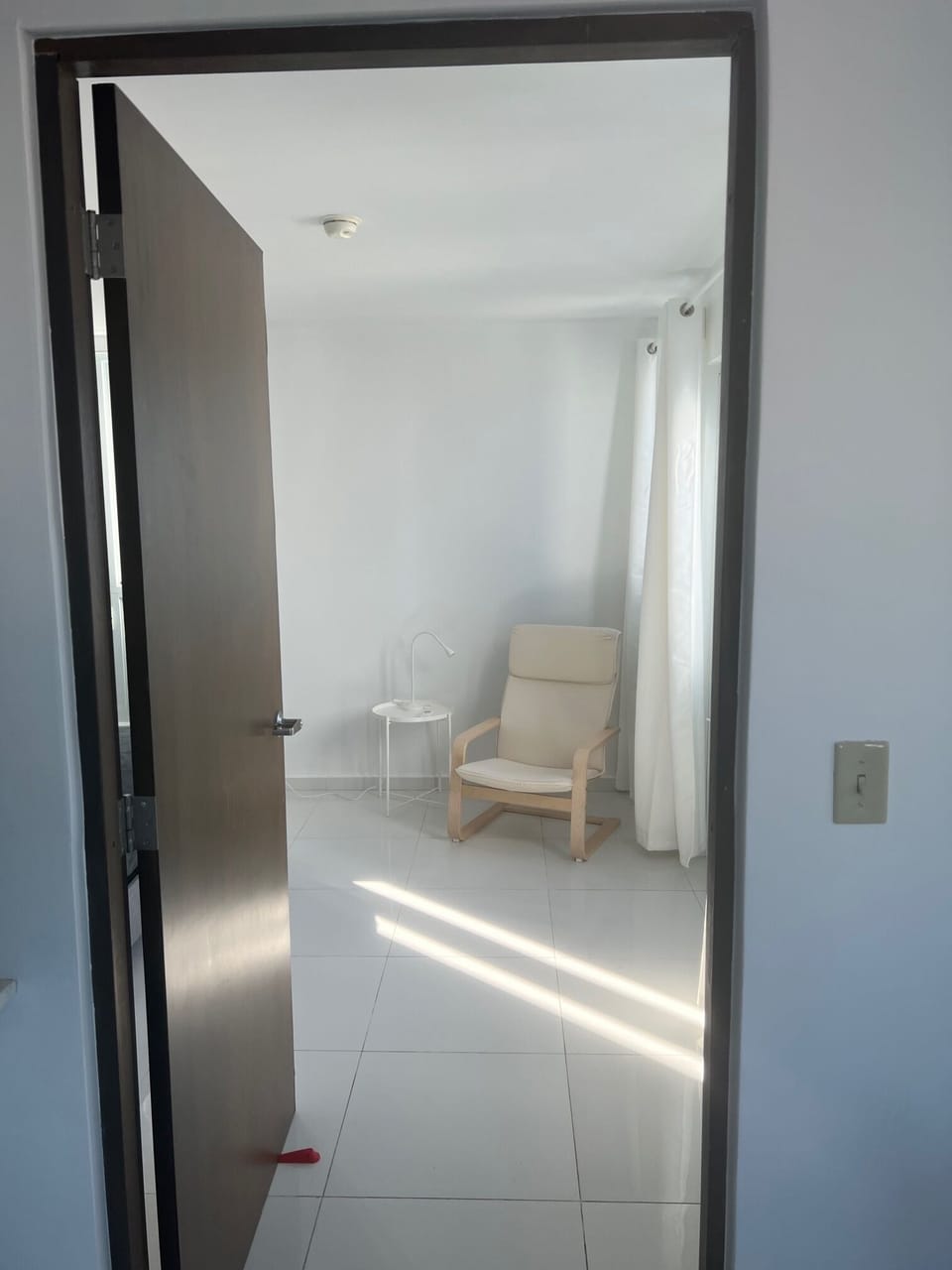 Iron/ironing board, WiFi (free)