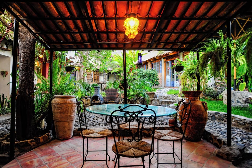 Casa Aurora Garden Retreat Bed and Breakfast in Ajijic