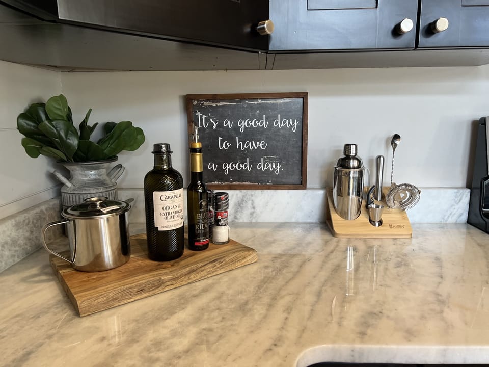 Well equipped kitchen with everything you need and nothing you don’t.