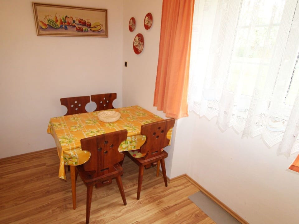 Table, Window, Building, Wood, Chair, Interior Design, Curtain, Picture Frame, House, Floor