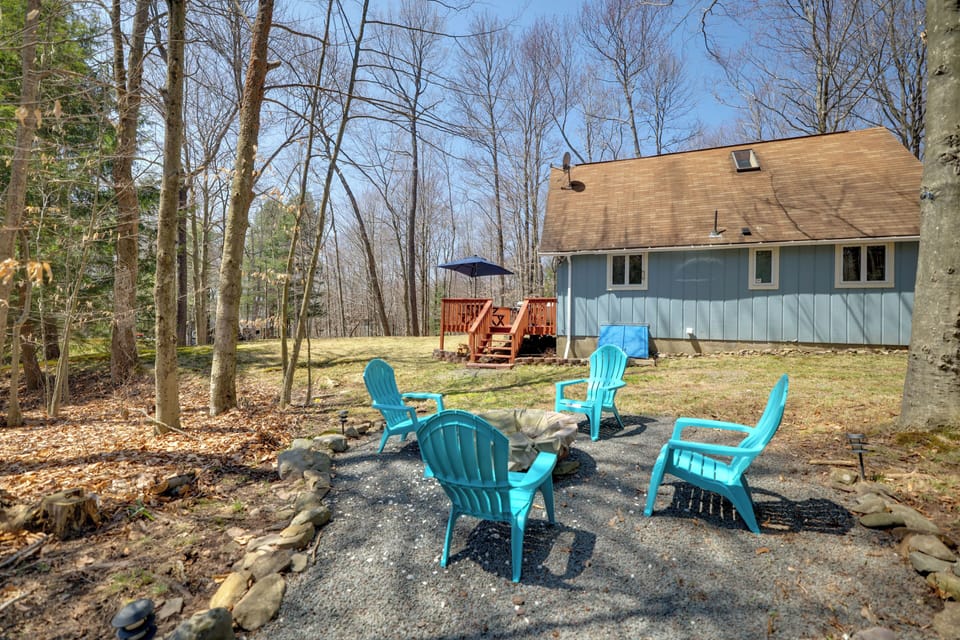 Wooded Backyard | Fire Pit