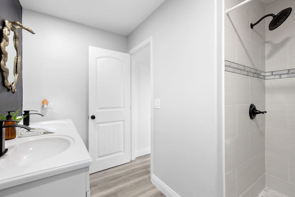 Full bathroom.