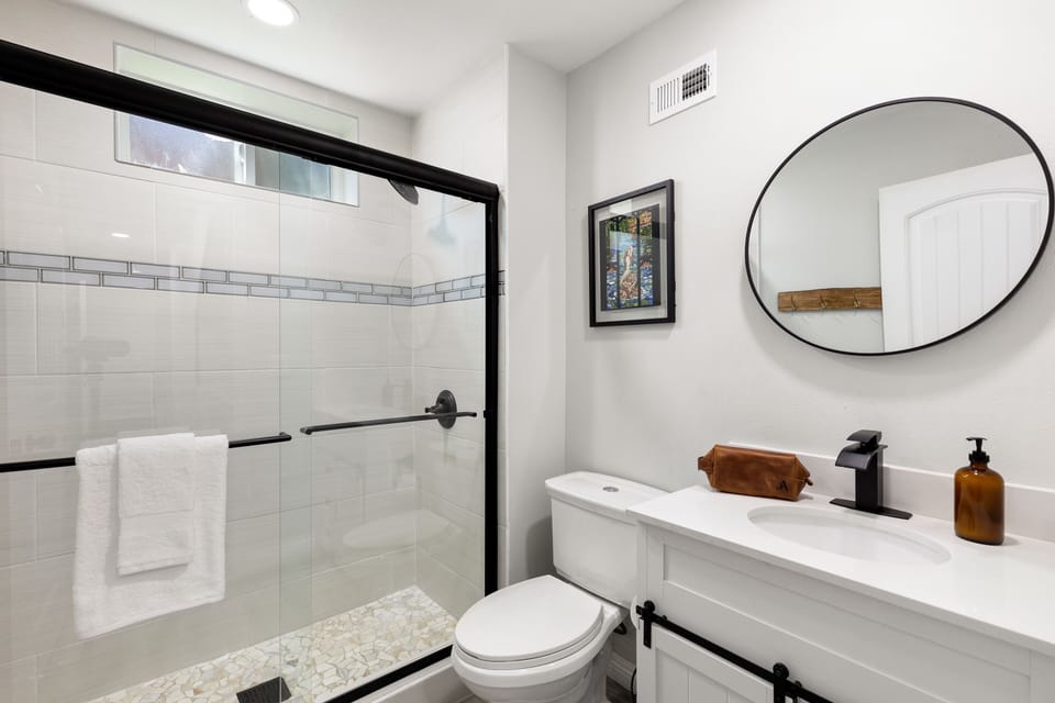 Full bathroom.