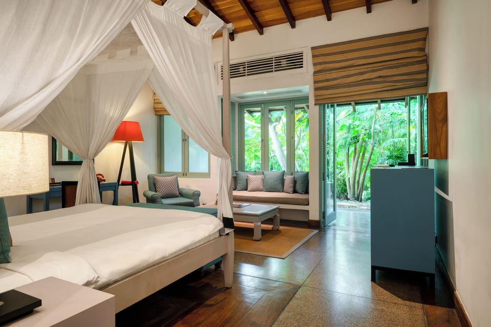 Garden Suite Double | In-room safe, individually decorated, desk, blackout drapes