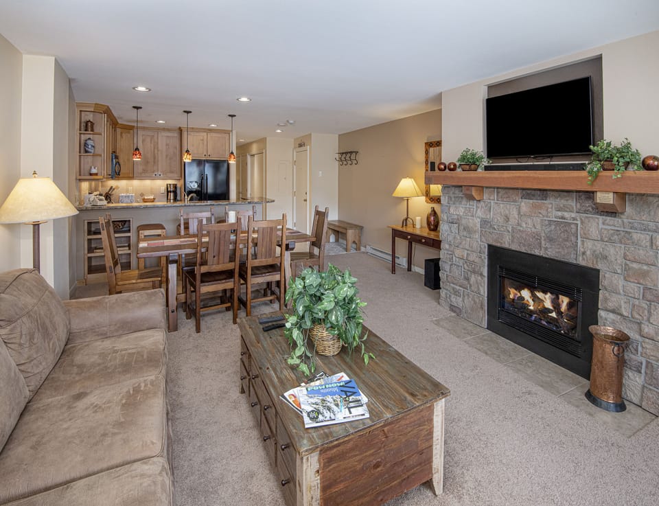 Spacious living room with fireplace