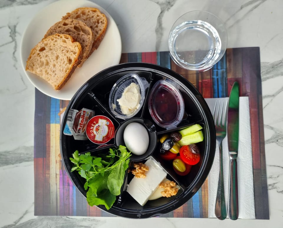 Breakfast meal