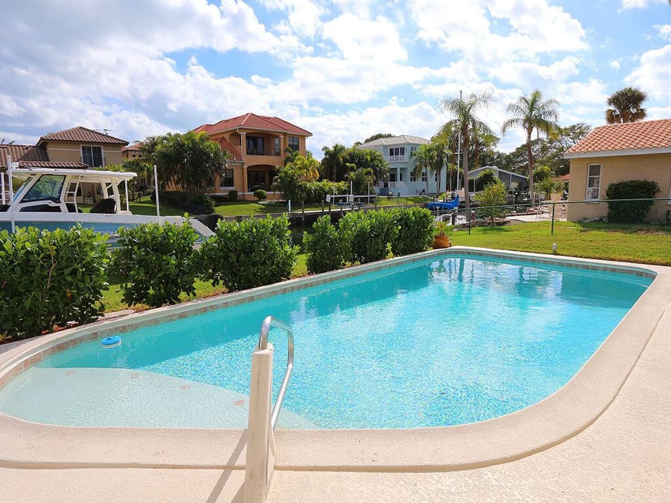 Private Pool