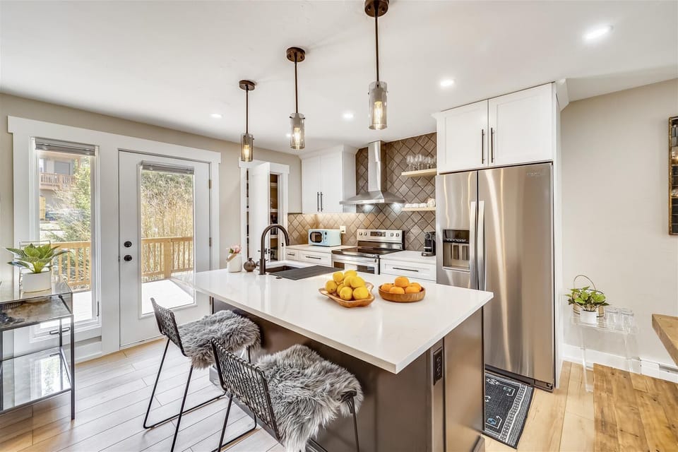 Kitchen, Tenmile Viewhouse, Breckenridge Vacation Rental