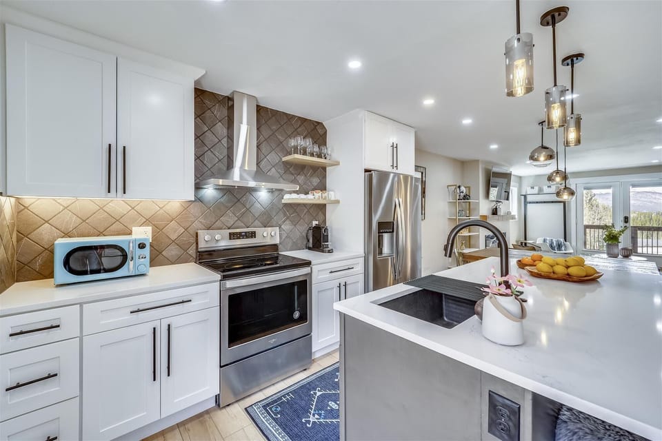 Kitchen, Tenmile Viewhouse, Breckenridge Vacation Rental