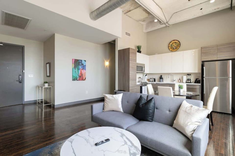 Modern elegance with chic decor, open layout, and a vibrant city vibe!