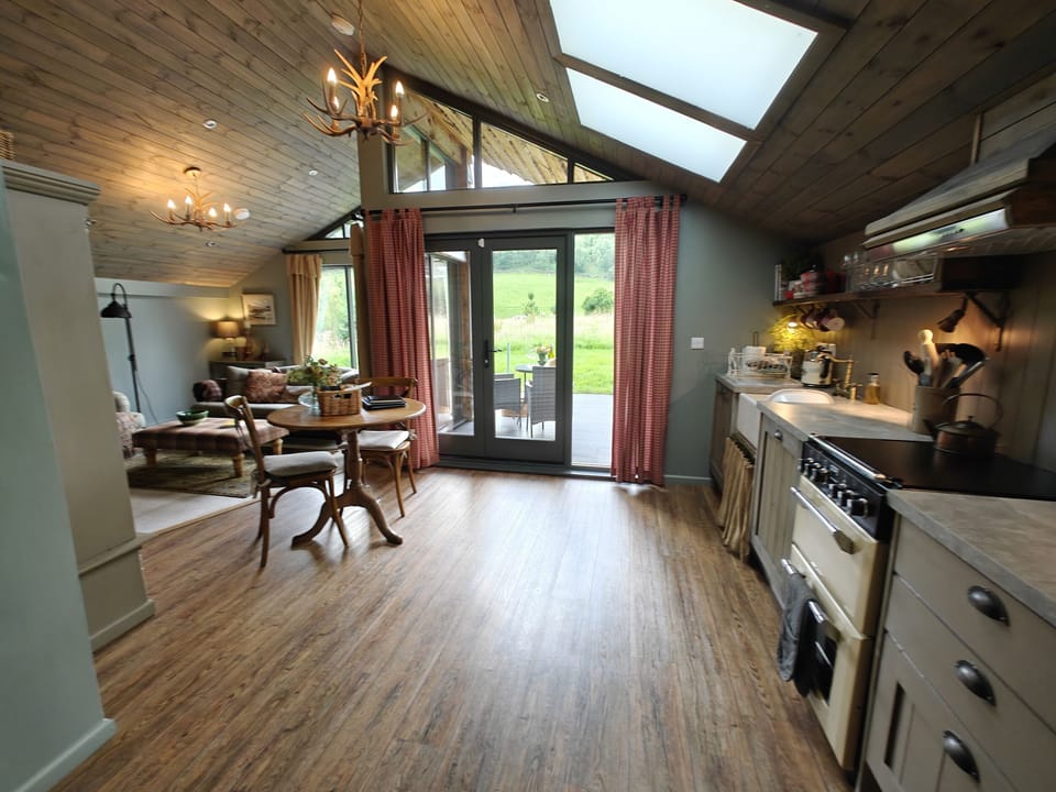 Cottage | Interior