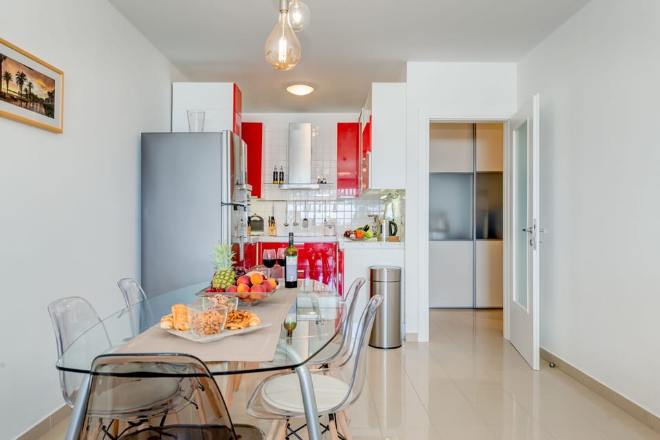Apartment | Dining room